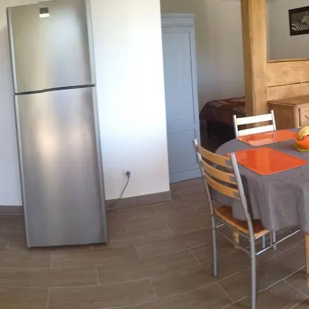 Apartamento A Vecchio 28 M² Avec Piscine *